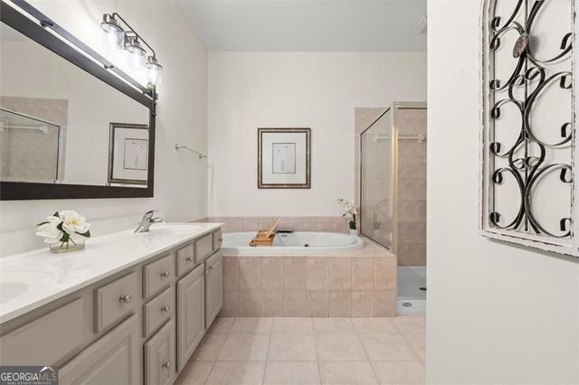 1707 Waters Edge Trail, Roswell, GA 30075