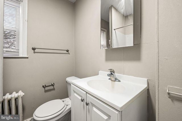 1917 W 4TH ST, Chester, PA 19013