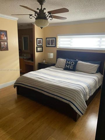 7145 W 31st Ave, Hialeah, FL 33018