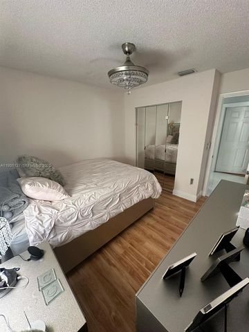 7145 W 31st Ave, Hialeah, FL 33018