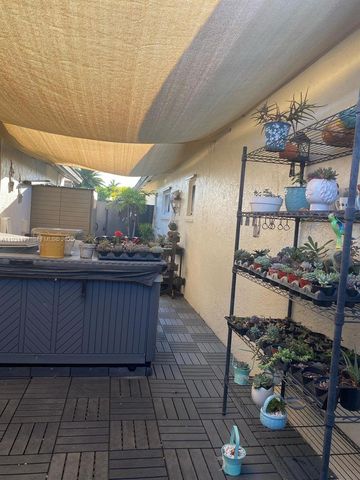 7145 W 31st Ave, Hialeah, FL 33018