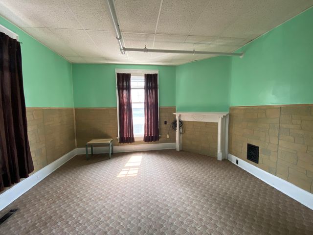 1215 E High Street 1215 E High Street, Springfield, OH 45505