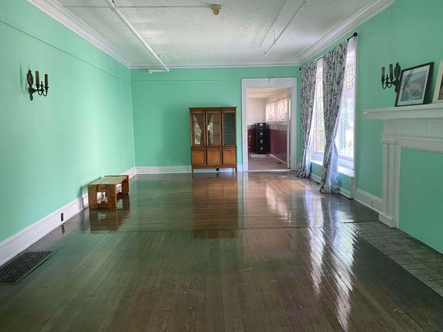 1215 E High Street 1215 E High Street, Springfield, OH 45505