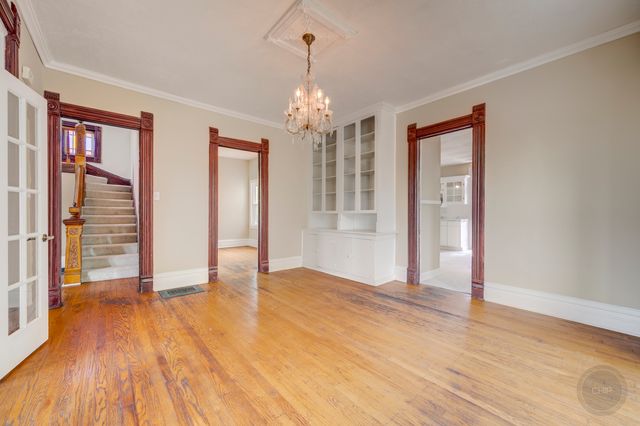 125 Arbor Avenue, West Chicago, IL 60185