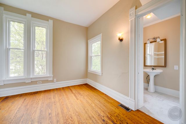 125 Arbor Avenue, West Chicago, IL 60185