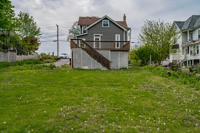 125 Arbor Avenue, West Chicago, IL 60185