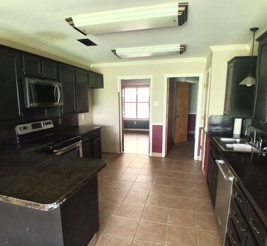 504 Gaddy Street, Farmersville, TX 75442
