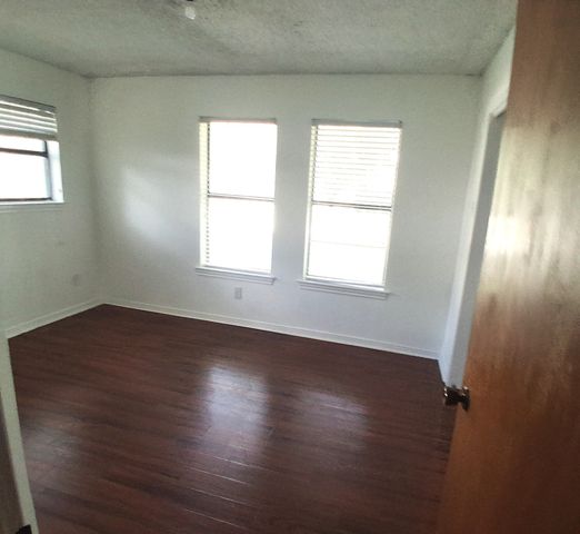 504 Gaddy Street, Farmersville, TX 75442
