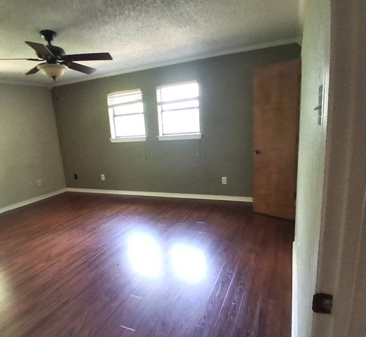 504 Gaddy Street, Farmersville, TX 75442