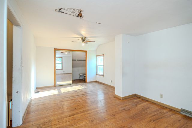 2602 50th St Street, Des Moines, IA 50310