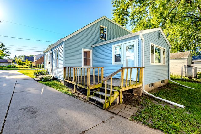 2602 50th St Street, Des Moines, IA 50310