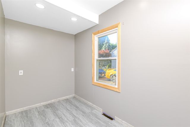 2602 50th St Street, Des Moines, IA 50310