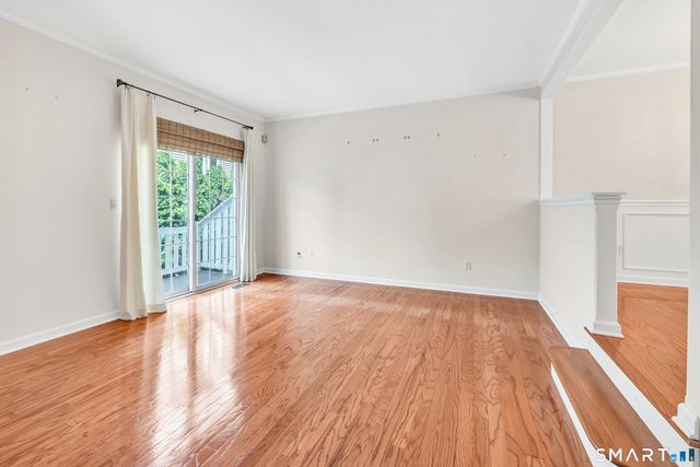 2612 North Avenue F9, Bridgeport, CT 06604