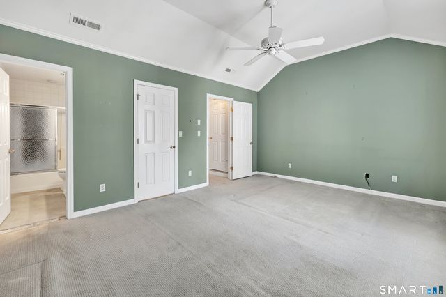 2612 North Avenue F9, Bridgeport, CT 06604