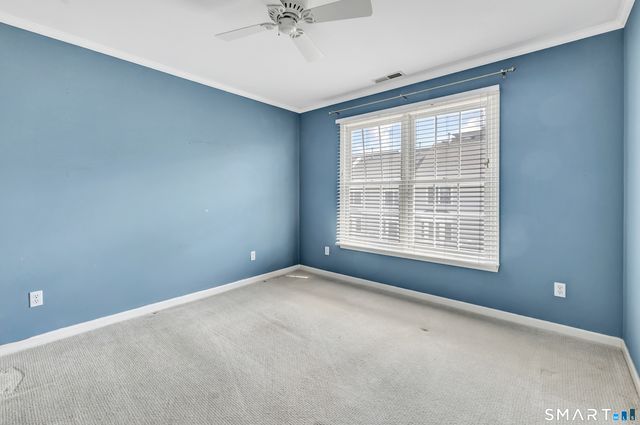 2612 North Avenue F9, Bridgeport, CT 06604