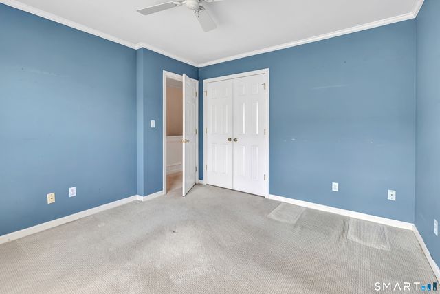 2612 North Avenue F9, Bridgeport, CT 06604