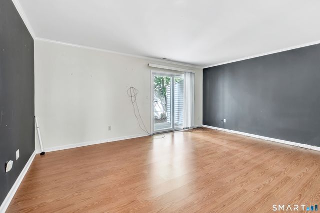 2612 North Avenue F9, Bridgeport, CT 06604