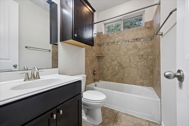 3302 Mossy Grove CT, Cedar Park, TX 78613