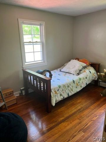 4533 Broad Road, Onondaga, NY 13215