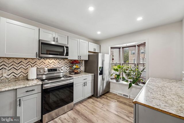 129 CANNONBALL LN, Newark, DE 19702