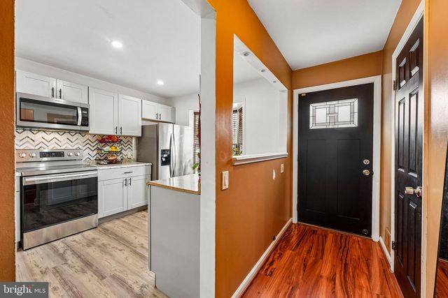129 CANNONBALL LN, Newark, DE 19702