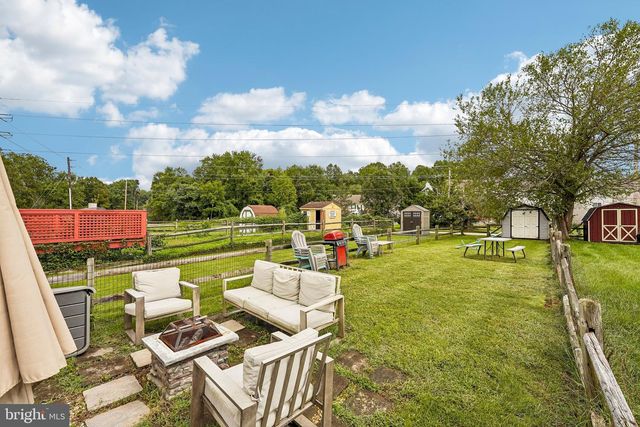 129 CANNONBALL LN, Newark, DE 19702