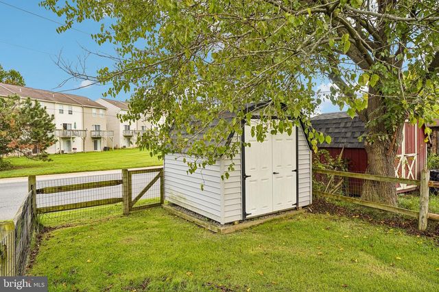 129 CANNONBALL LN, Newark, DE 19702