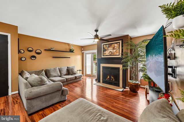 129 CANNONBALL LN, Newark, DE 19702