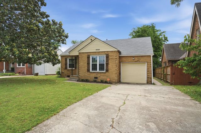 2508 E 3rd Street, Tulsa, OK 74104