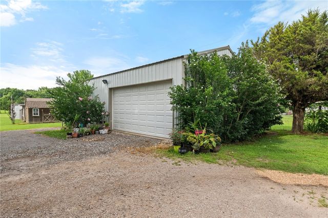 3114 W Collum Lane, Alma, AR 72921