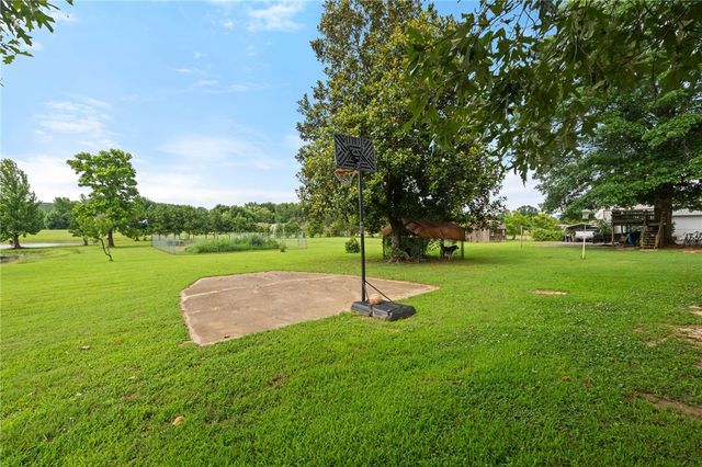 3114 W Collum Lane, Alma, AR 72921