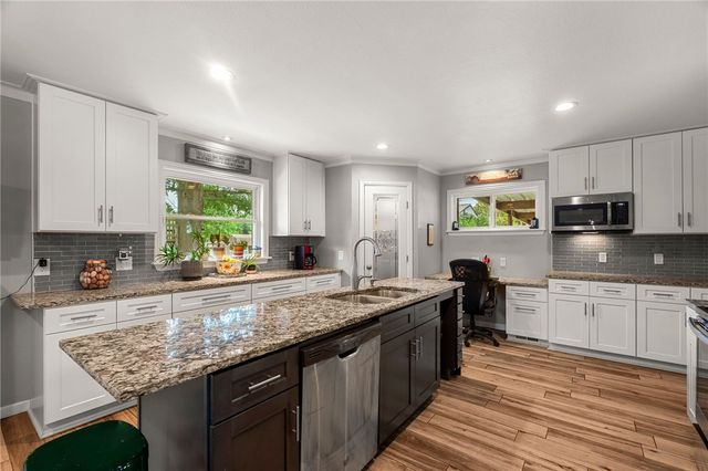 3114 W Collum Lane, Alma, AR 72921