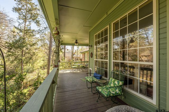 3602 Rock Creek Dr, Tyler, TX 75707