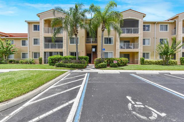 1590 S 42nd Circle 106, Vero Beach, FL 32967
