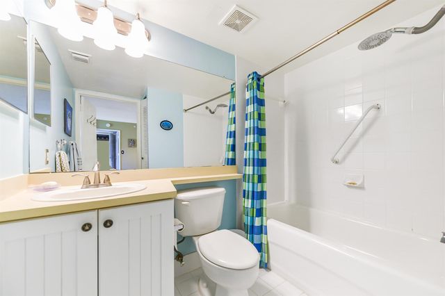1590 S 42nd Circle 106, Vero Beach, FL 32967