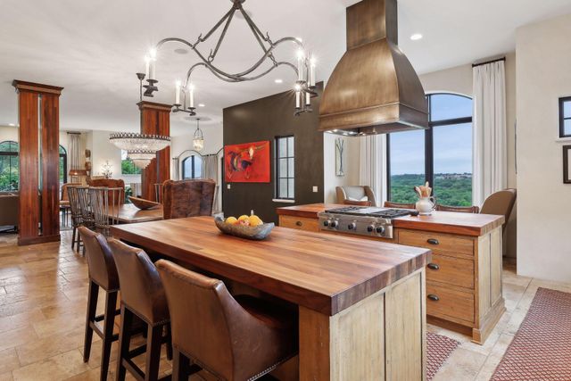 1226 Sibley Memorial Highway, Mendota Heights, MN 55150
