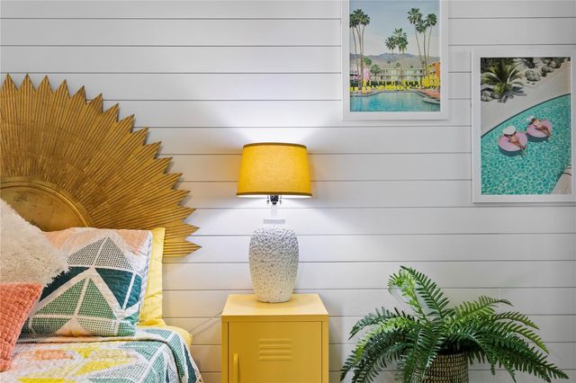 1305 S BERMUDA BOULEVARD A, Tampa, FL 33605