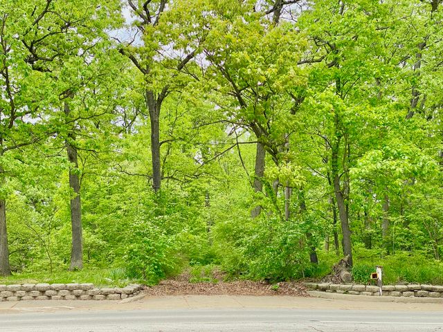 8322 W 123rd Street, Palos Park, IL 60464