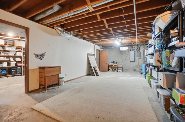 917 White Oak Drive 917 White Oak Drive, Springfield, OH 45504