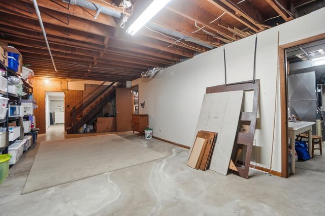 917 White Oak Drive 917 White Oak Drive, Springfield, OH 45504