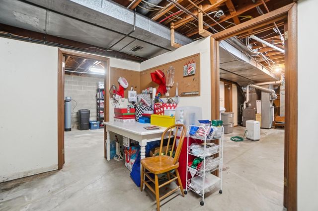 917 White Oak Drive 917 White Oak Drive, Springfield, OH 45504