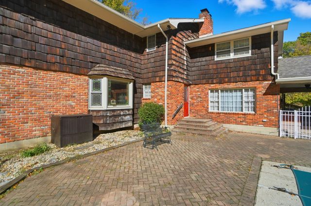 917 White Oak Drive 917 White Oak Drive, Springfield, OH 45504