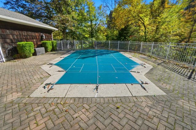 917 White Oak Drive 917 White Oak Drive, Springfield, OH 45504