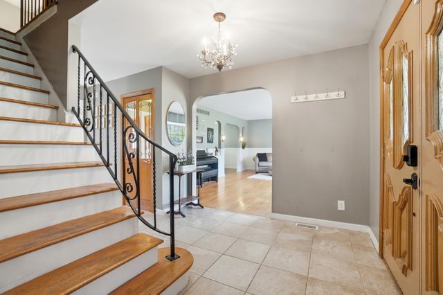 917 White Oak Drive 917 White Oak Drive, Springfield, OH 45504