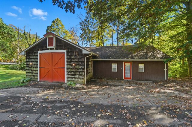 917 White Oak Drive 917 White Oak Drive, Springfield, OH 45504