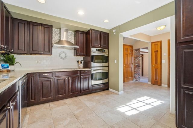 917 White Oak Drive 917 White Oak Drive, Springfield, OH 45504