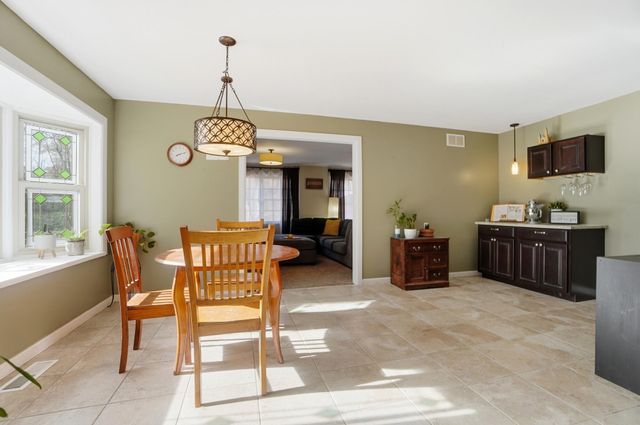 917 White Oak Drive 917 White Oak Drive, Springfield, OH 45504