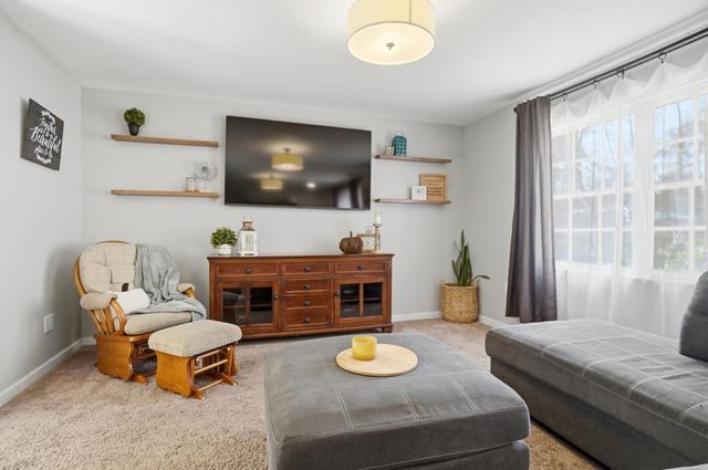 917 White Oak Drive 917 White Oak Drive, Springfield, OH 45504