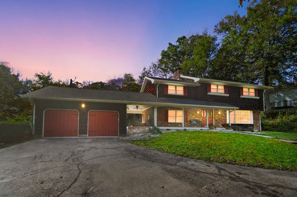 917 White Oak Drive 917 White Oak Drive, Springfield, OH 45504