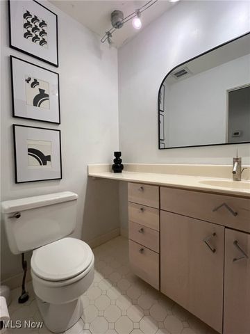 31000 Cedar Road, Pepper Pike, OH 44124